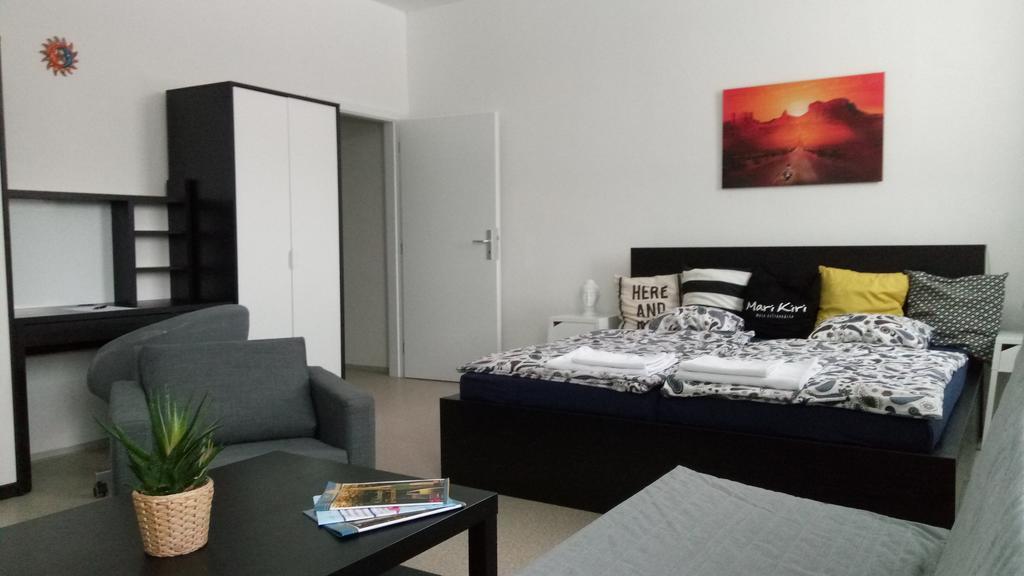 Mari Kiri Penzion Bratislava Ngoại thất bức ảnh